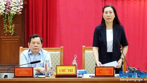 Ban Thường vụ Tỉnh ủy làm việc với Ban Thường vụ Huyện ủy Bình Sơn