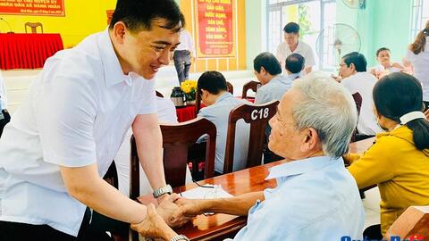 Nghe dân nói, làm dân tin