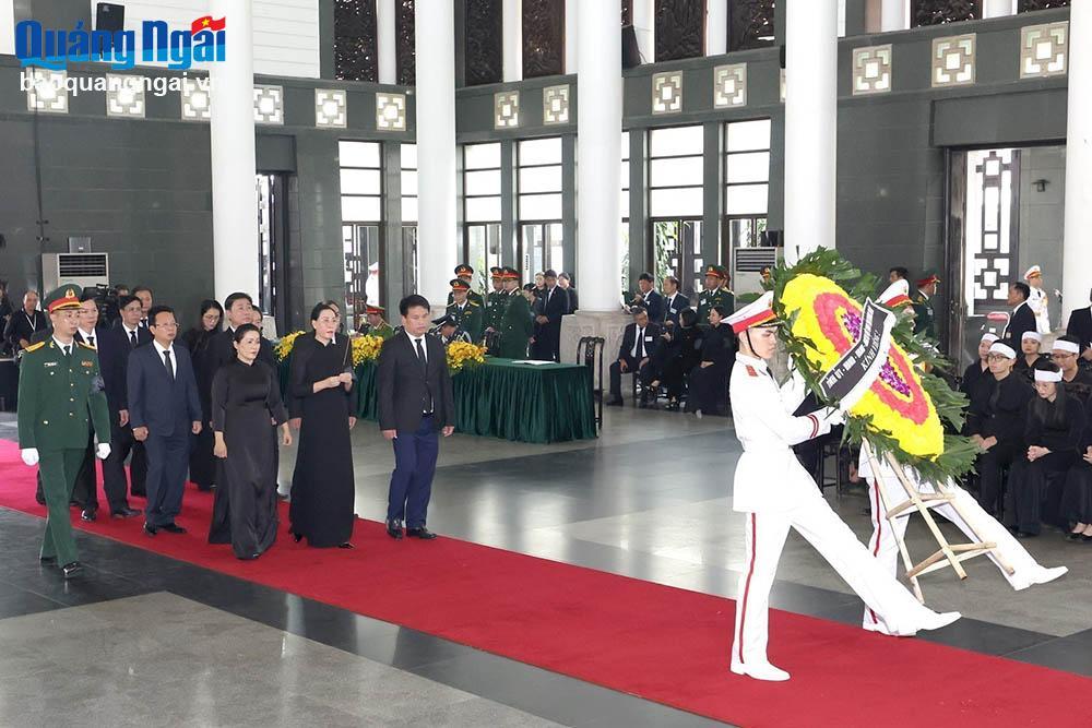 Đoàn đại biểu tỉnh Quảng Ngãi viếng Tổng Bí thư Nguyễn Phú Trọng.